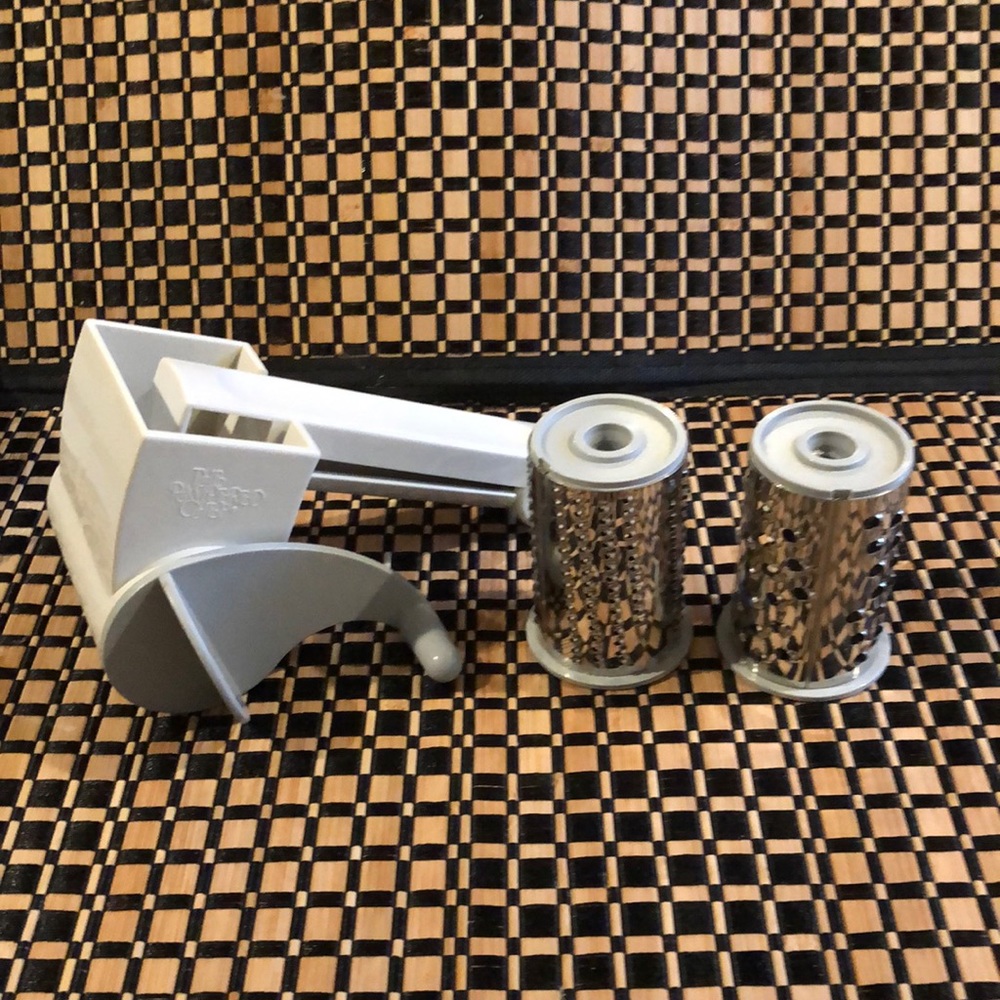 Pampered Chef cheese Grater
